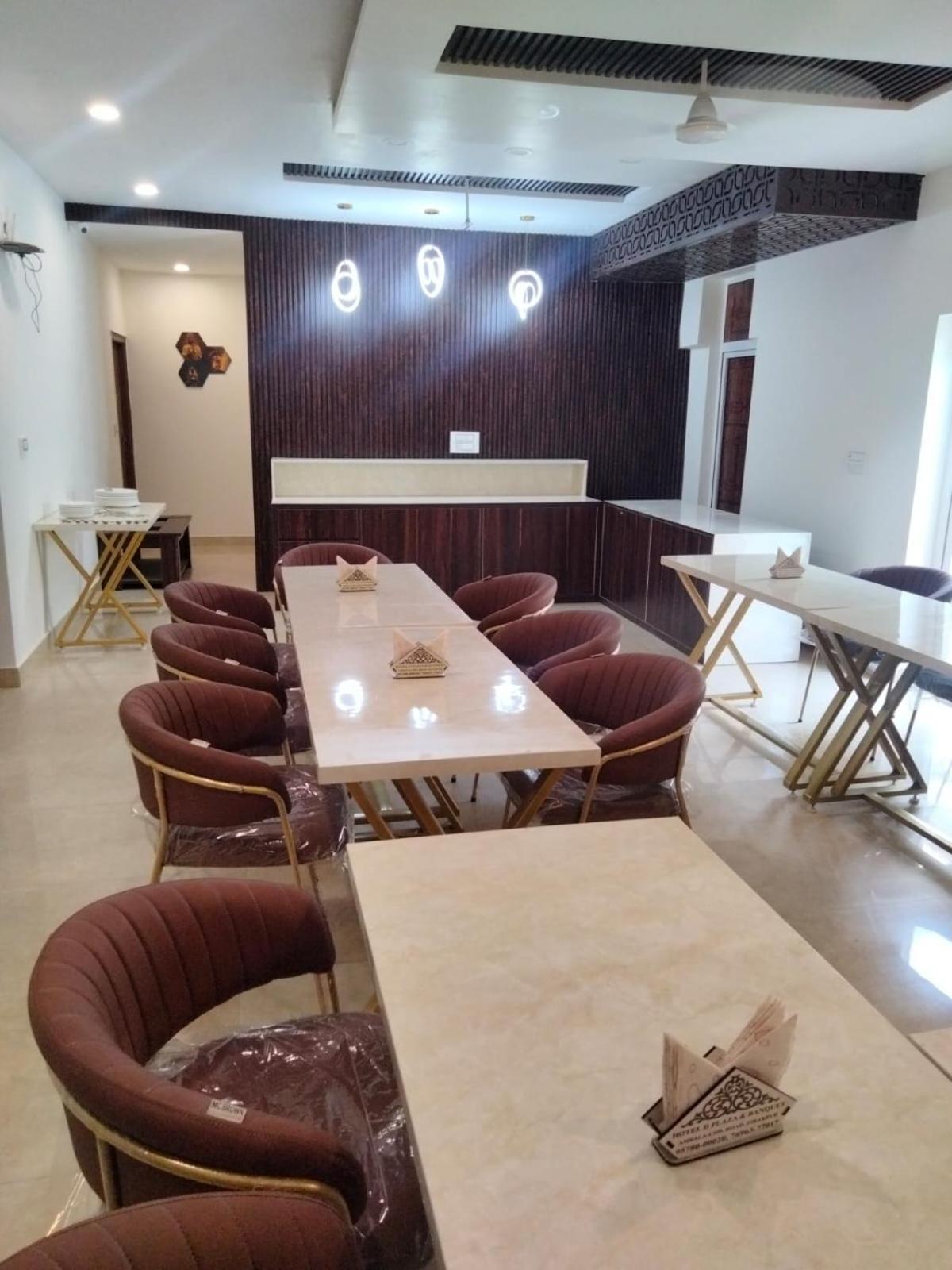 Hotel D Plaza Zirakpur Kültér fotó